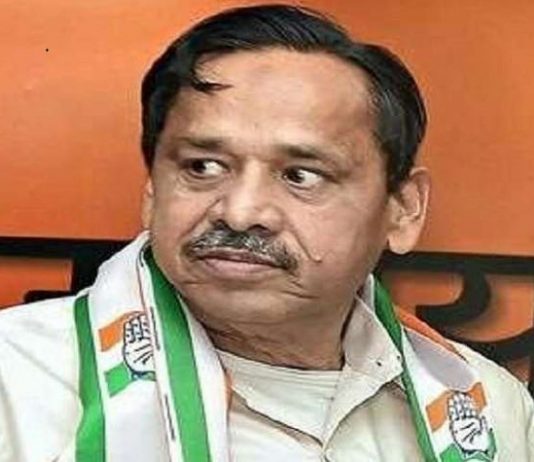 आंदोलनकारी किसानों पर जुल्म कर रही योगी सरकार-नसीमुद्दीन सिद्दीकी