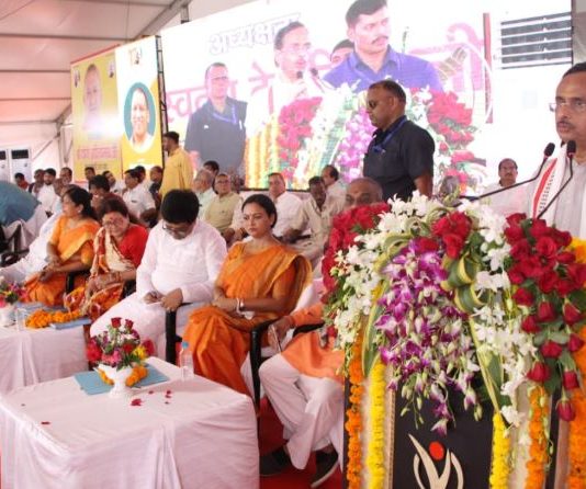 विकास के शिखर की ओर अग्रसर उत्तर प्रदेश