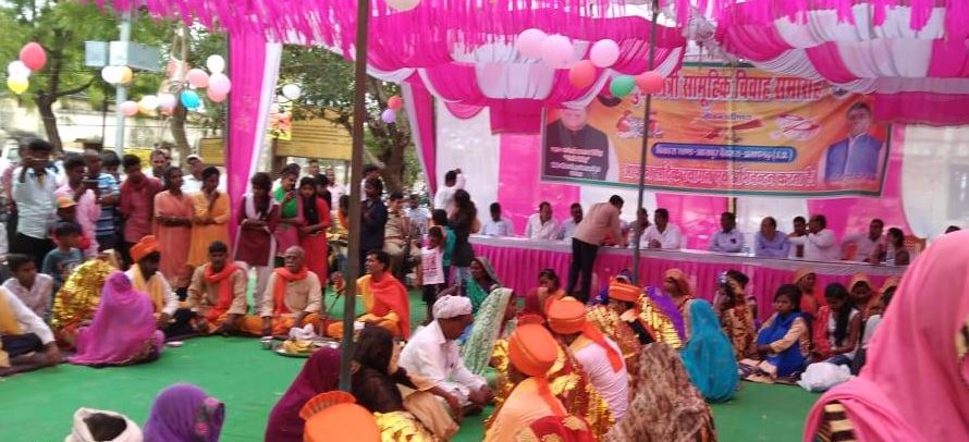 Photo of मुख्यमंत्री सामूहिक विवाह योजनान्तर्गत 21 जोड़ों का विवाह