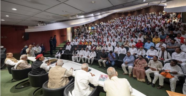 Photo of भाजपा ने काट लिए बिना काम के साढ़े चार साल-पूर्व मुख्यमंत्री