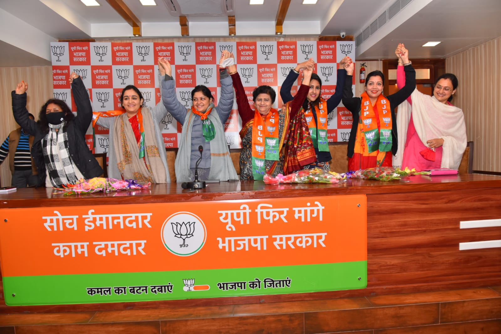 Photo of बहू-बेटियों की सुरक्षा के लिए भाजपा जरूरी-अपर्णा