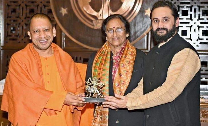 Photo of रीता बहुगुणा के पुत्र मयंक सपा में हो सकते हैं शामिल….!