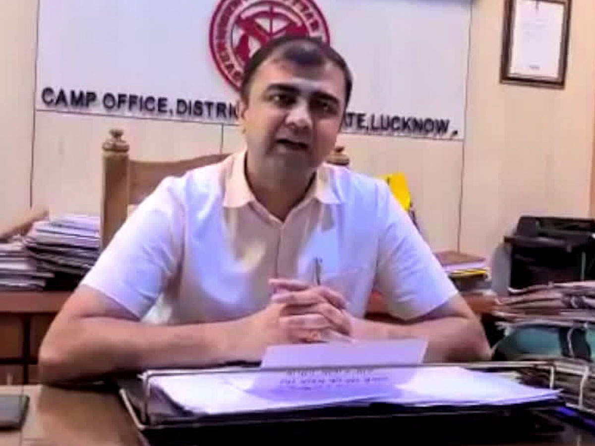 Photo of विभिन्न धर्मिक स्थानों पर विषेष प्रार्थना सभाओं का आयोजन