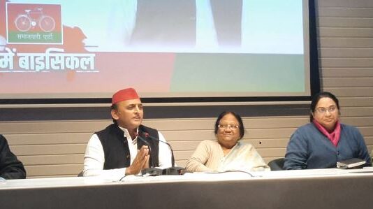 सपा की घरेलू बिजली से भाजपा घबराई….!