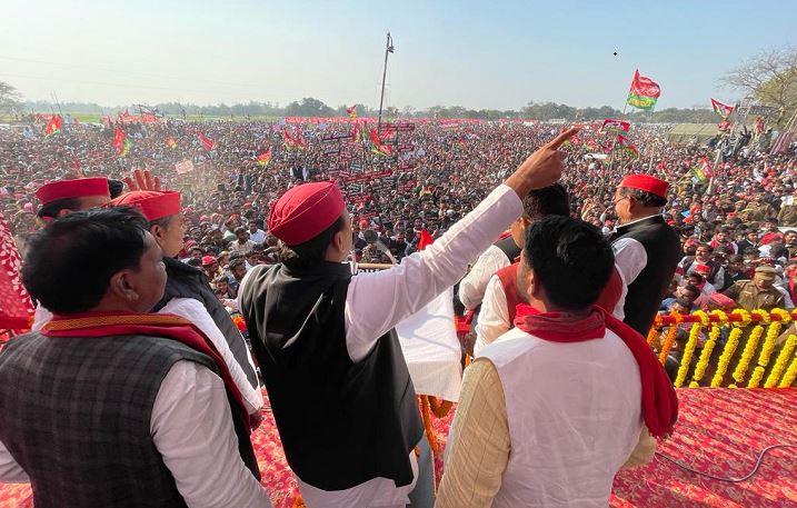 Photo of जनता ने भाजपा की खटिया कर दी खड़ी-अखिलेश यादव