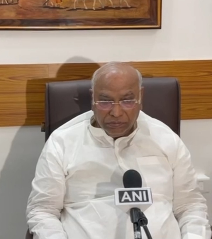 Photo of नेता प्रतिपक्ष मल्लिकार्जुन खरगे की प्रतिक्रिया