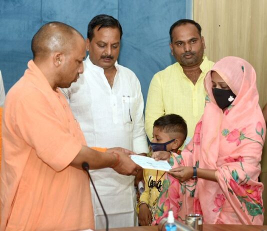 निर्माण कार्यों को समय से पूर्ण करें-मुख्यमंत्री