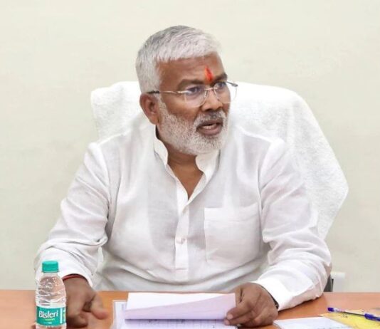 योगी सरकार में श्रद्धा,सुरक्षा और व्यवस्था का अद्वितीय समन्वय:स्वतंत्र देव सिंह सपा शासनकाल भ्रष्टाचार और माफियागिरी का प्रतीक-स्वतंत्र देव सिंह