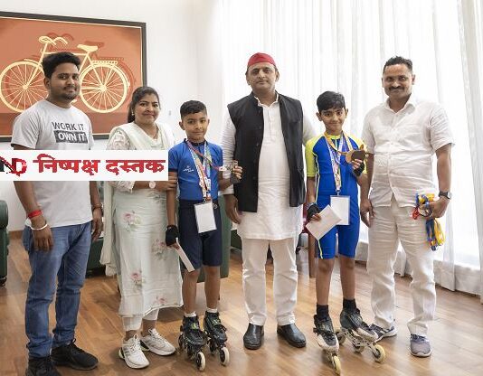 नेता प्रतिपक्ष स्कैटिंग गोल्ड मेडल विजेता से की मुलाकात