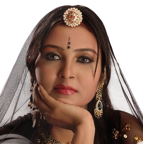 भोजपुरी अभिनेत्री मोहिनी घोष ने मचाया धमाल