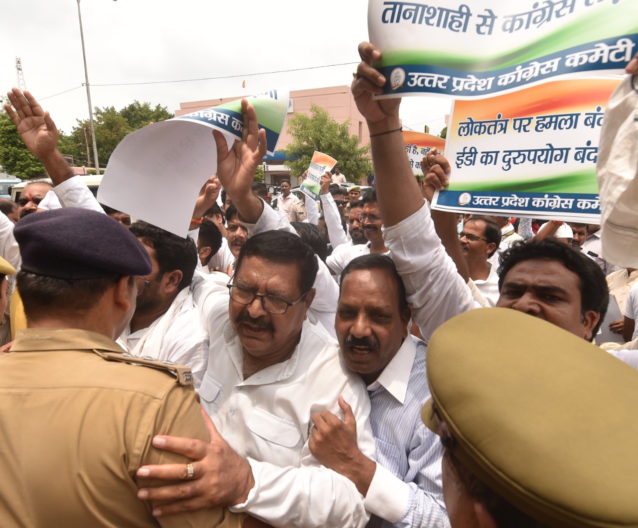 Photo of क्या देश में भाजपा सरकार और ईडी का गठबंधन-संजय सिंह