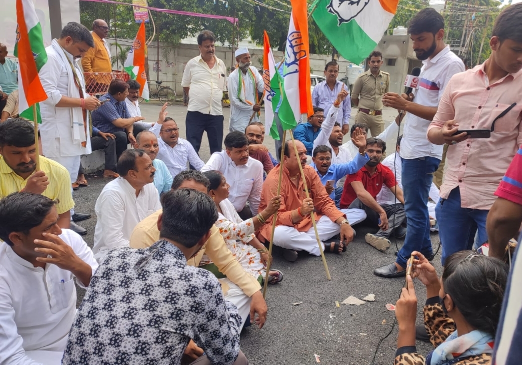 Photo of केंद्र की तानाशाह सरकार से नहीं डरेगी कांग्रेस-पंकज तिवारी