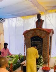 मंत्री शर्मा ने कारगिल विजय दिवस के अवसर पर शहीदों को श्रद्धांजलि अर्पित की