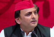 लोकतंत्र की पवित्रता नष्ट करती भाजपा-अखिलेश यादव लोकतंत्र की पवित्रता नष्ट करती भाजपा-अखिलेश यादव