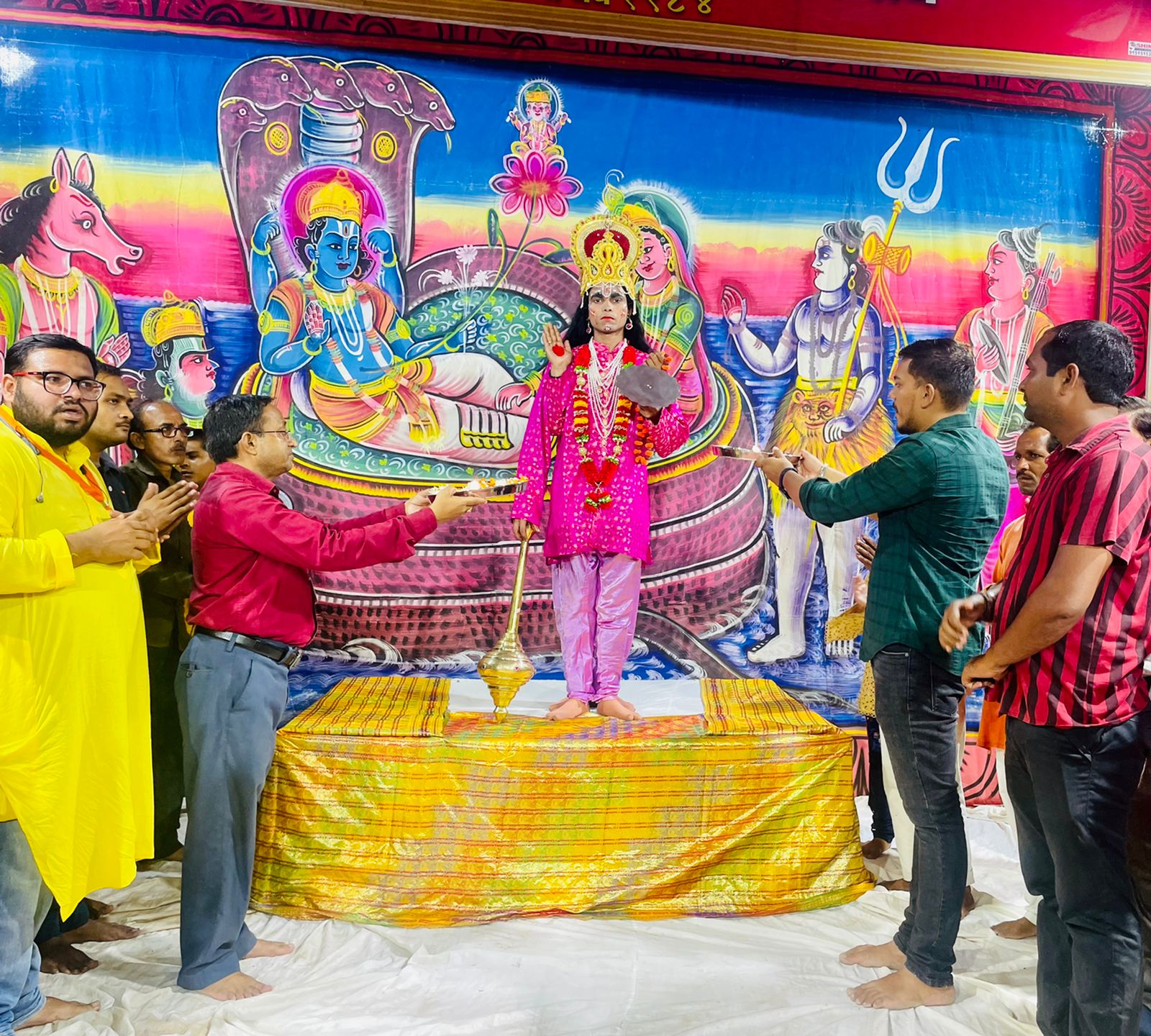 Photo of रामलीला के मंचों पर दिखा त्रेतायुग का दृश्य