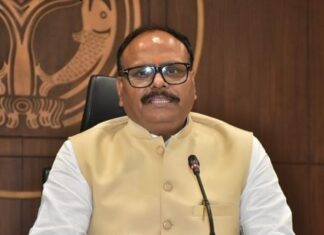 रोगियों के प्रति असंवेदनशील पांच डॉक्टर होंगे बर्खास्त-ब्रजेश पाठक रोगियों के प्रति असंवेदनशील पांच डॉक्टर होंगे बर्खास्त-ब्रजेश पाठक