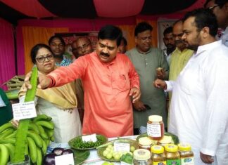 मेक इन इंडिया के सपनों को पूरा करें-संगम लाल गुप्ता