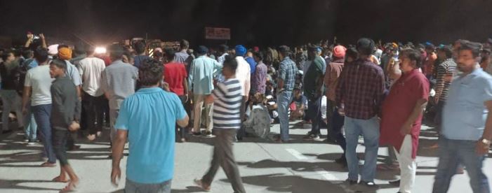Photo of खनन माफिया का पीछा कर रही पुलिस टीम पर हमला