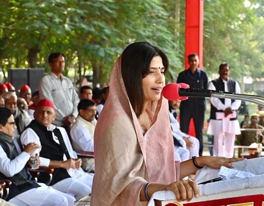 भाजपा जनता का हक और संविधान छीनना चाहती-डिंपल यादव भाजपा जनता का हक और संविधान छीनना चाहती-डिंपल यादव