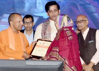 मुख्यमंत्री ने गोरखपुर में 1822 करोड़ की 04 परियोजनाओं का किया शिलान्यास