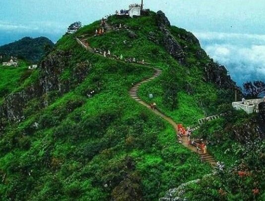 पवित्र जैन धार्मिक स्थल न बनाएं पर्यटन क्षेत्र