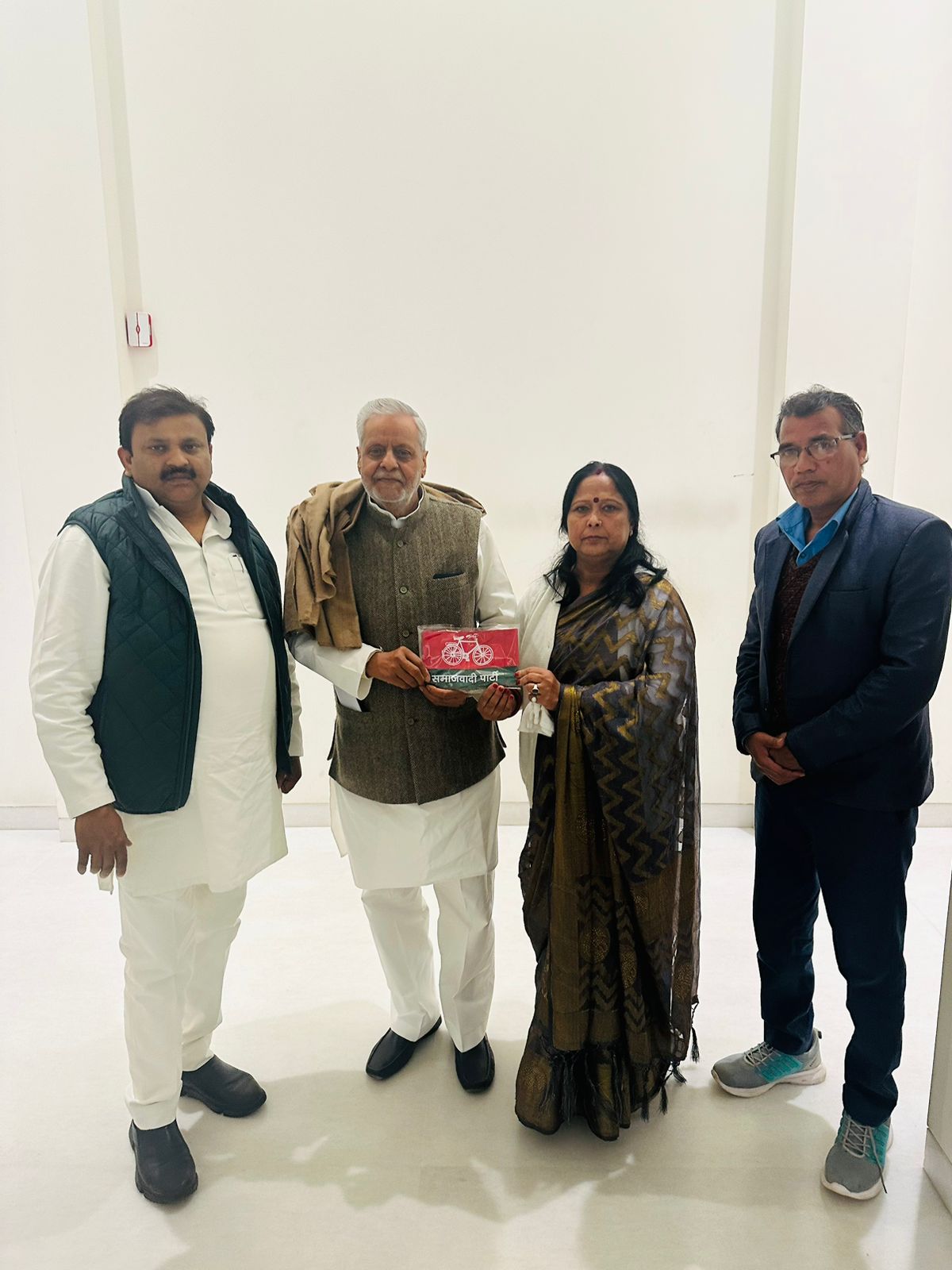 Photo of भाजपा नेत्री सपा में शामिल