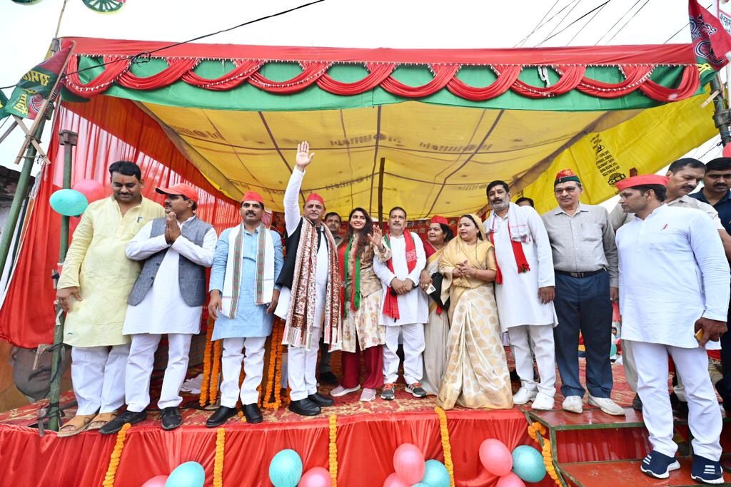 Photo of प्रदेश में कानून व्यवस्था ध्वस्त-अखिलेश