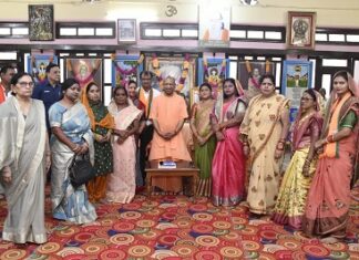 कौन है योगी का दादा गुरु….? कौन है योगी का दादा गुरु....?