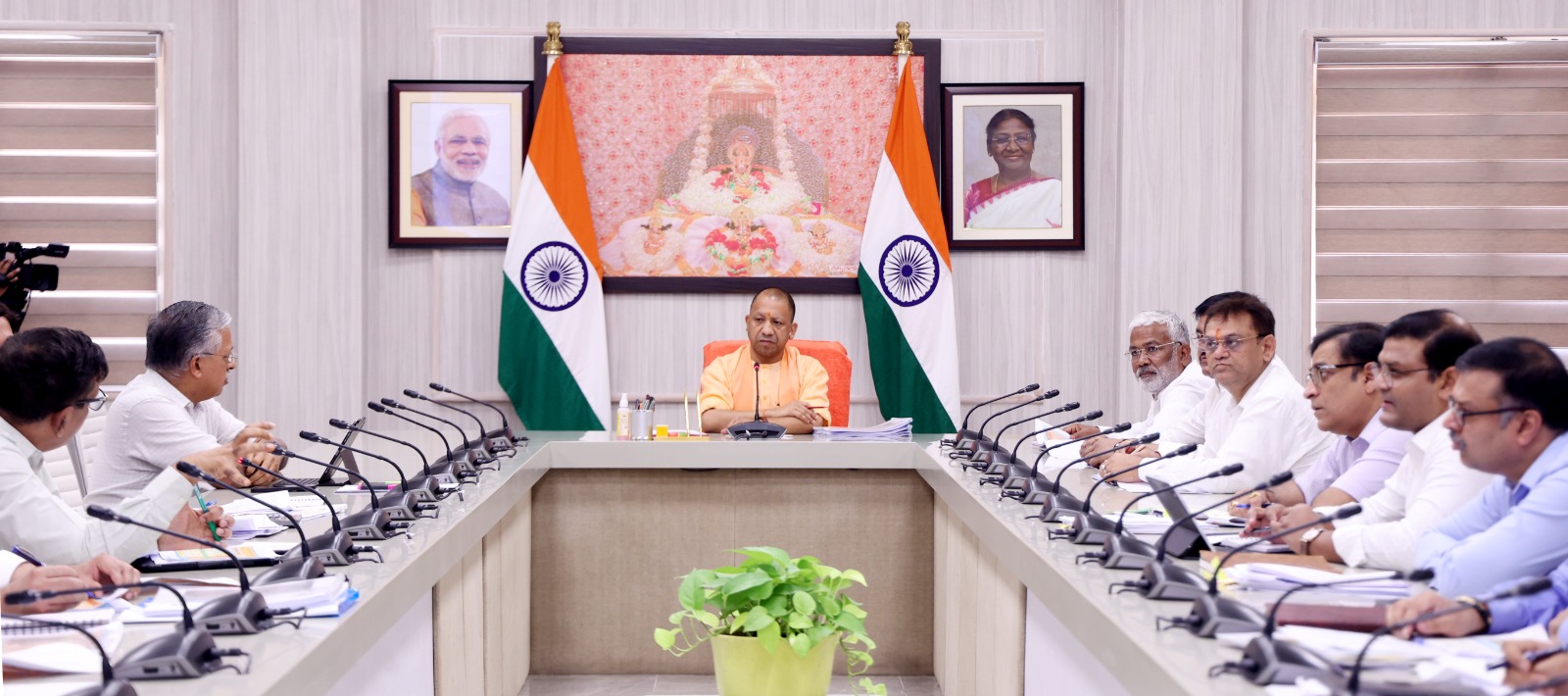 Photo of हर दिन लगाएं 50 हजार नल-मुख्यमंत्री