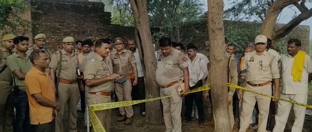 5 की हत्या कर स्वयं को गोली मारी 5 की हत्या कर स्वयं को गोली मारी
