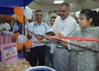 एक कदम सुपोषण की ओर एक कदम सुपोषण की ओर