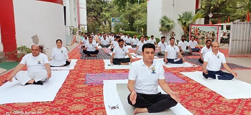 डाक विभाग ने मनाया 'अंतर्राष्ट्रीय योग दिवस' डाक विभाग ने मनाया 'अंतर्राष्ट्रीय योग दिवस'