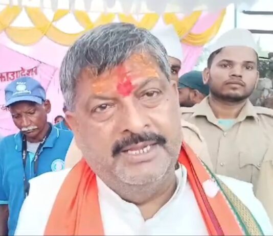 मानव की सेवा सर्वोत्तम सेवा है