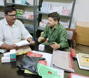 टीबी अस्पताल में ड्रग एडमिनिस्ट्रेशन का छापा