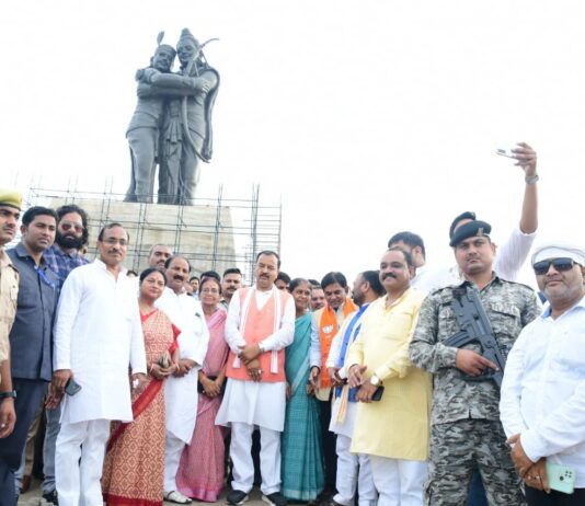 बापू और शास्त्री का जीवन हम सबके लिए प्रेरणास्रोत- केशव प्रसाद मौर्य