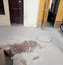 बाबू बनारसी दास वार्ड में गंदगी का अंबार