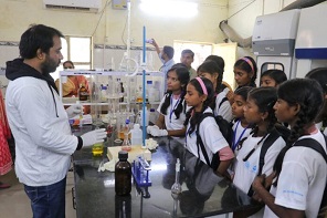 छात्रों ने खुद जांची पानी की गुणवत्ता छात्रों ने खुद जांची पानी की गुणवत्ता