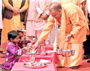भारत का आधार बनेंगे सुपोषित और स्वस्थ बच्चे-मुख्यमंत्री भारत का आधार बनेंगे सुपोषित और स्वस्थ बच्चे-मुख्यमंत्री