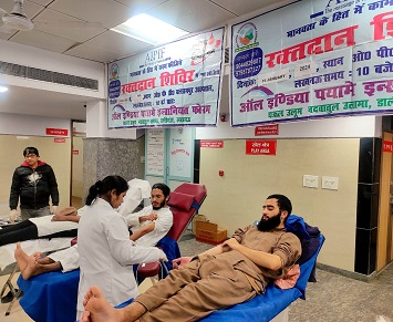 इंसानियत फोरम का रक्तदान शिविर