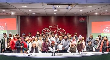 कर्मचारियों को एनएचएम में समायोजित करने की मांग