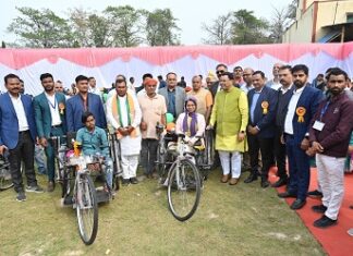 UP के दिव्यांगजनों को मिल रही नई दिशा UP के दिव्यांगजनों को मिल रही नई दिशा