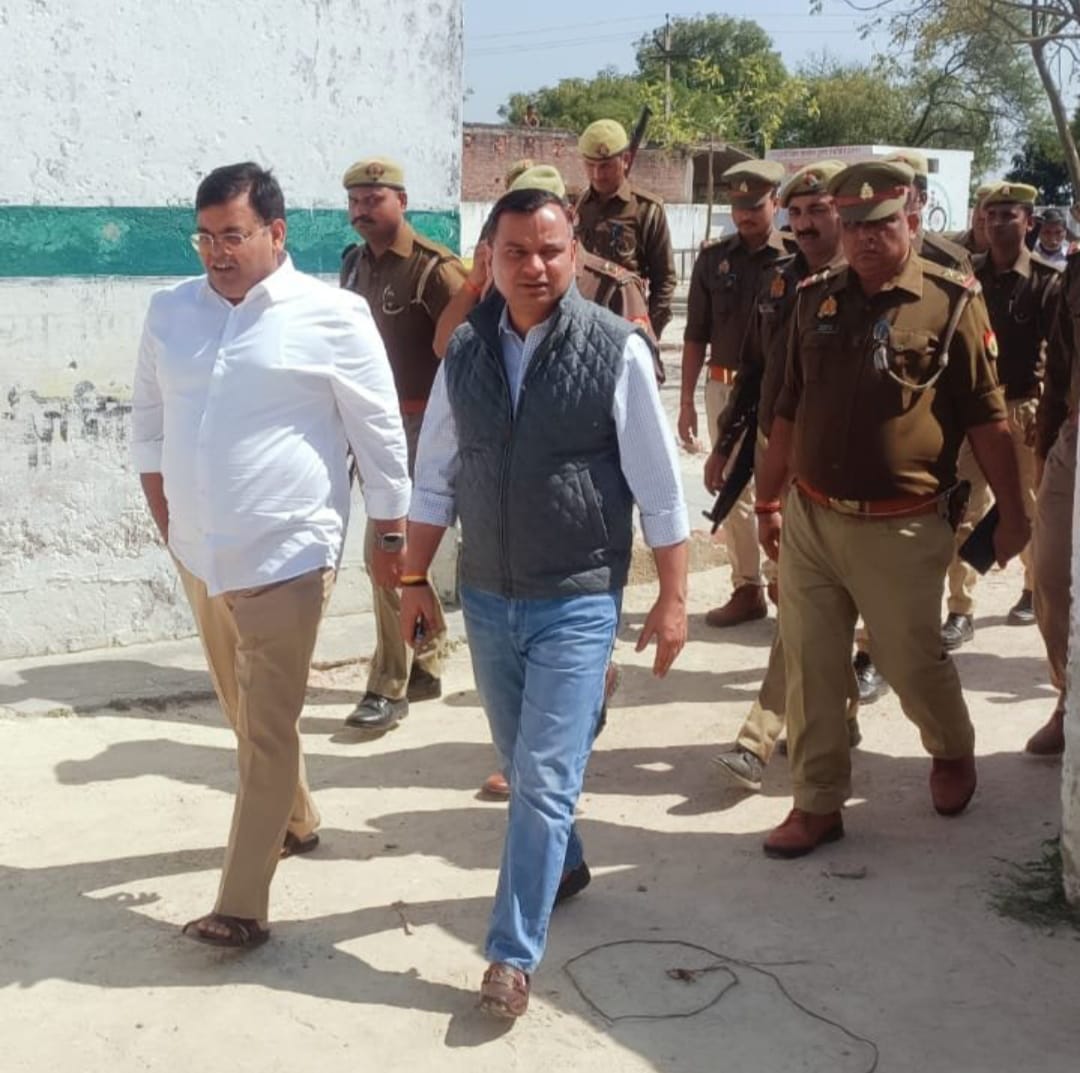 Photo of बूथों पर पाई गई कमियों को एक सप्ताह में दुरुस्त करें- जिलाधिकारी