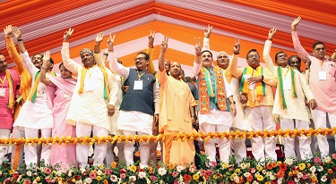 इतिहास बन जाएगी सपा और कांग्रेस-योगी