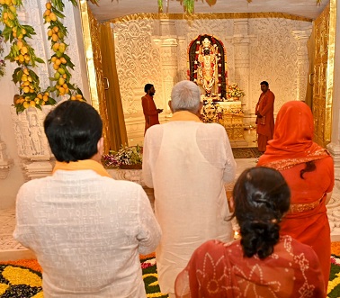 रामलला दरबार पहुंचे उपराष्ट्रपति धनखड़