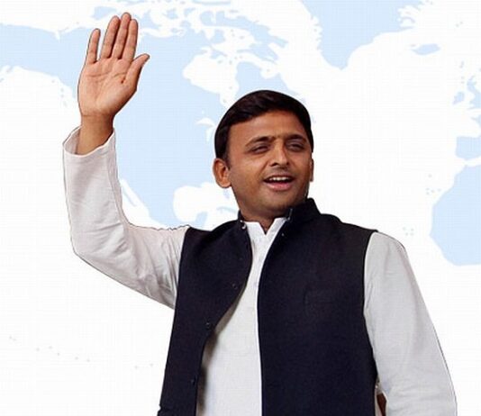 अखिलेश यादव का PDA सफल..! अखिलेश यादव का PDA सफल !