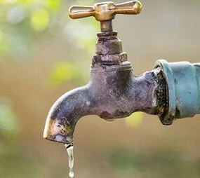 जल संस्थान में जिम्मेदार अधिकारी नहीं जल संस्थान में जिम्मेदार अधिकारी नहीं