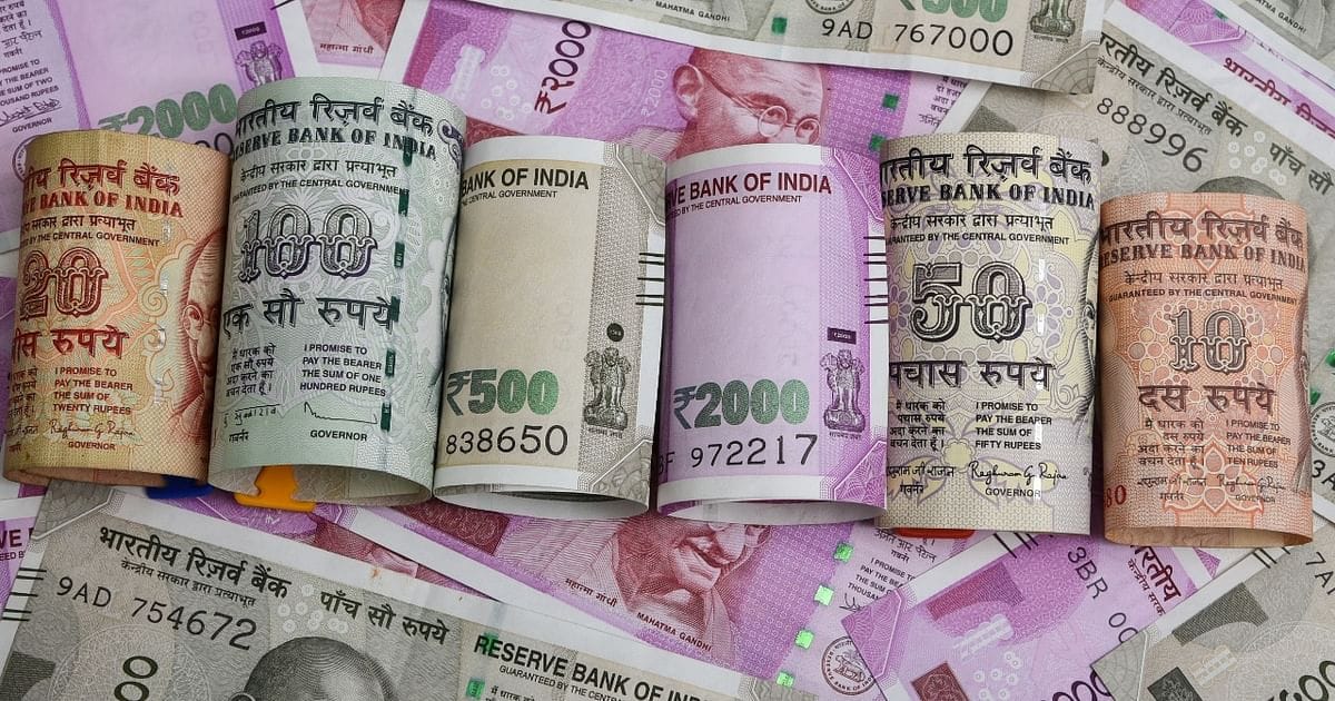 Photo of बिना बिल 6 लाख का गबन, बर्खास्‍त