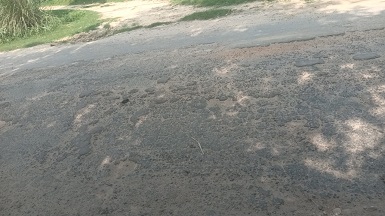 योगी सरकार में सड़कें खस्ताहाल