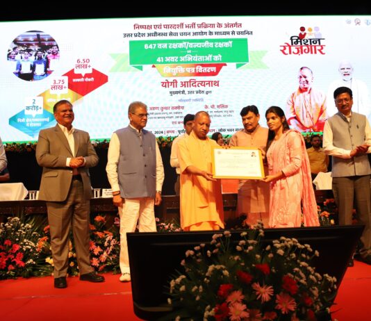 सुरक्षा से सरकारी नौकरी देने तक योगी नंबर 01