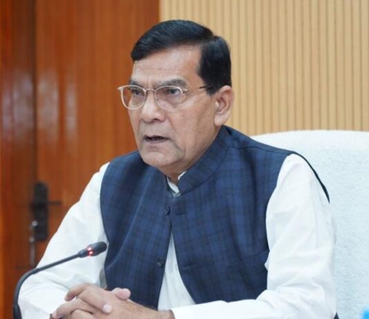 गुंडाराज को केंद्र में मोदी प्रदेश में योगी दे रहे चुनौती गुंडाराज को केंद्र में मोदी प्रदेश में योगी दे रहे चुनौती